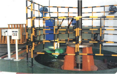 ZCN078-（300、500、800、1000）噸 定子鐵芯下拉式套缸油壓機(jī)成套設(shè)備